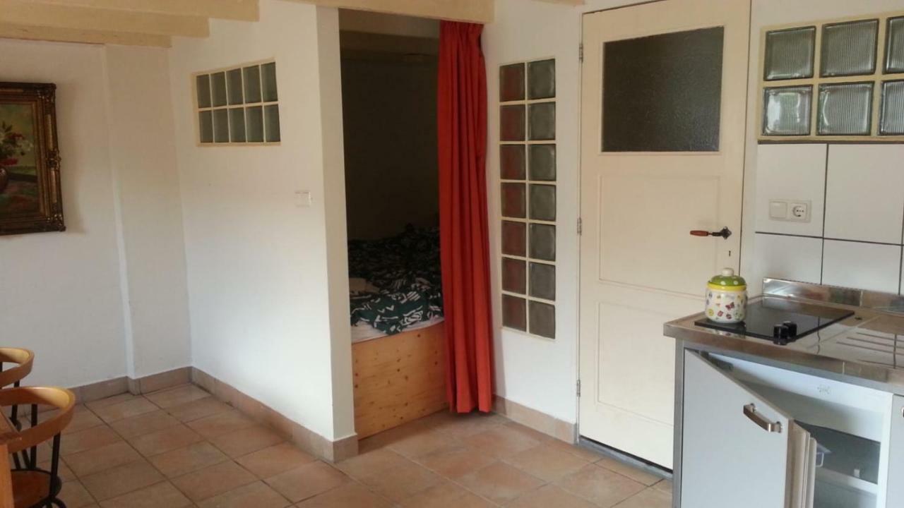 Studio-Appartement In Paardenstal Colijnsplaat Exterior foto